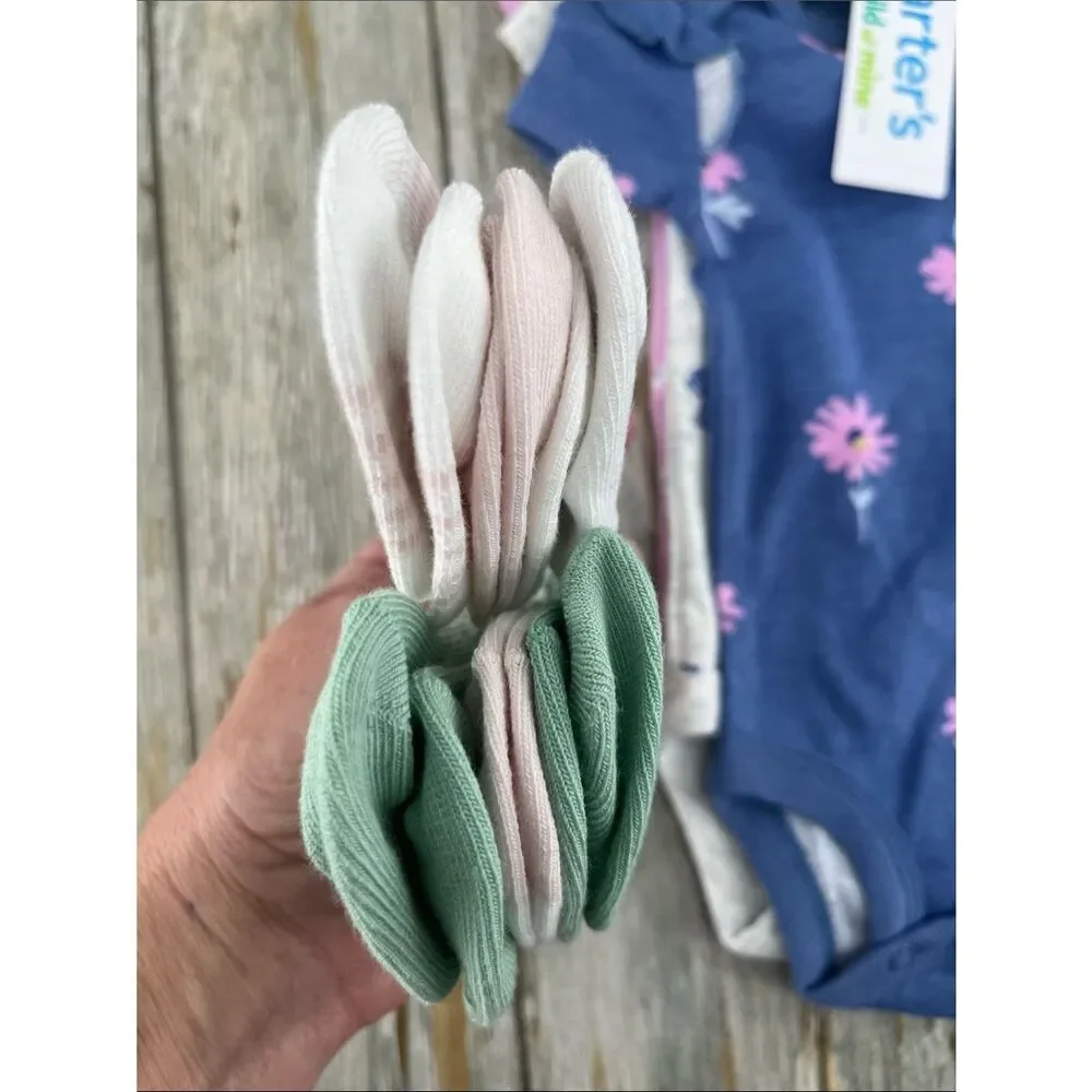 Baby Newborn Cotton Bodysuit & Socks Set